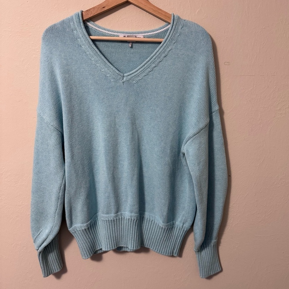 Tommy Bahama womans light blue knit sweater balloon sleeve Size Medium